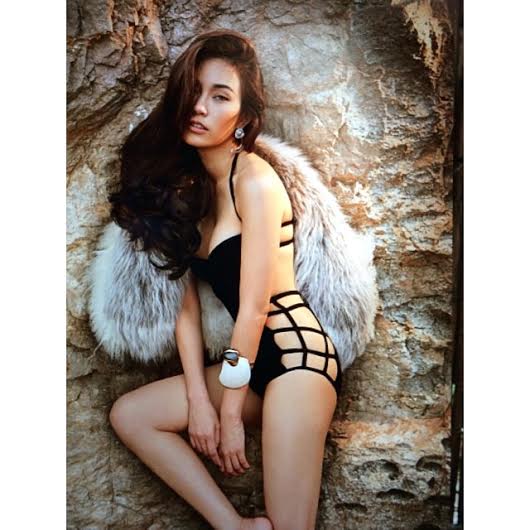 เมย์ พิชญ์นาฏ ชุดว่ายน้ำ จ่อคิวโชว์แซบขึ้นปก LIPS Magazine