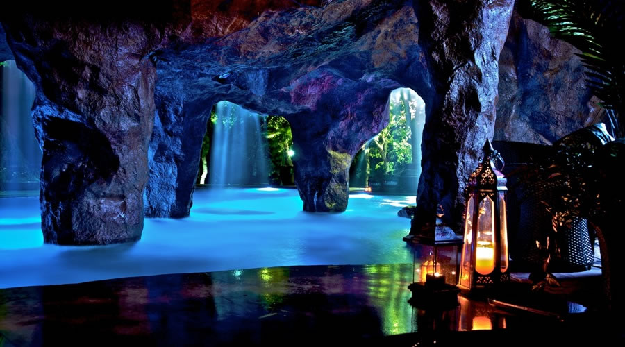 อลังเว่อร์! 20 สระว่ายน้ำในบ้านสุดเริ่ด