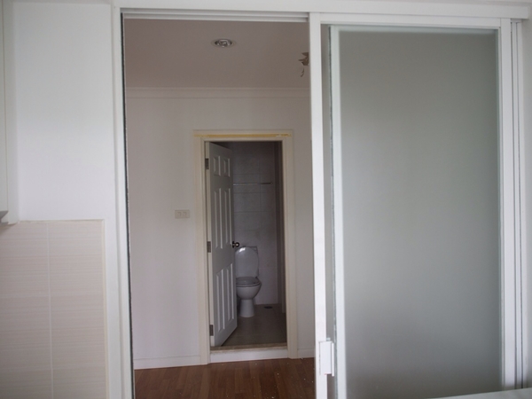 แต่งคอนโดสไตล์ Loft โชว์ปูนขัดมันเท่ ๆ