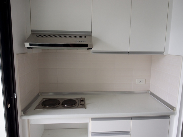 แต่งคอนโดสไตล์ Loft โชว์ปูนขัดมันเท่ ๆ