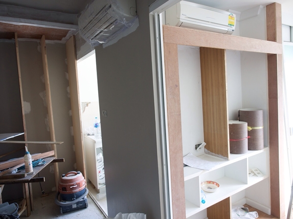 แต่งคอนโดสไตล์ Loft โชว์ปูนขัดมันเท่ ๆ