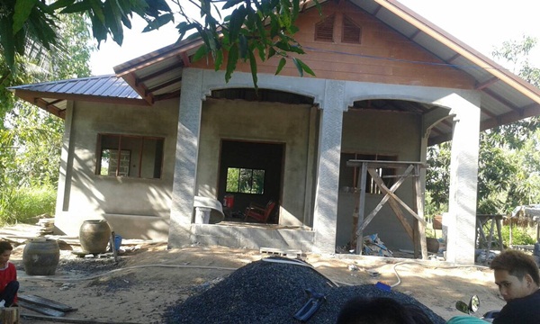 ปลูกบ้านชั้นเดียวหลังเล็ก งบ 5 แสน ด้วยแปลนจาก กรมโยธาฯ