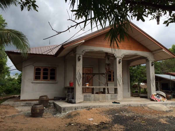 ปลูกบ้านชั้นเดียวหลังเล็ก งบ 5 แสน ด้วยแปลนจาก กรมโยธาฯ