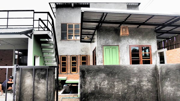 บ้านปูนเปลือย 3 ห้องนอน 4 ห้องน้ำ งบ 1.3 ล้าน