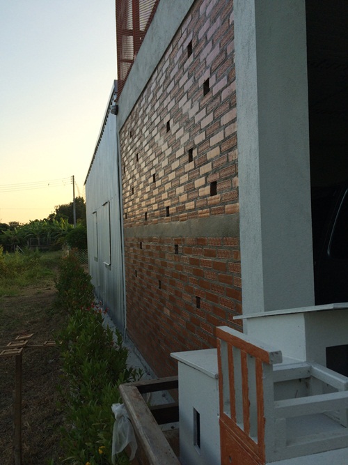 บ้านปูนเปลือย 3 ห้องนอน 4 ห้องน้ำ งบ 1.3 ล้าน