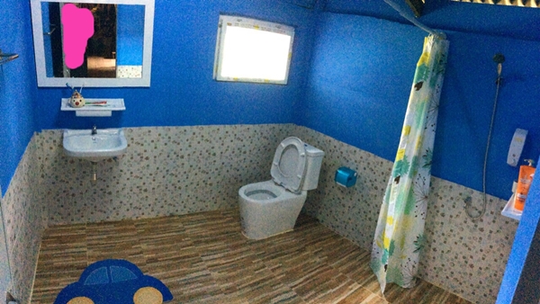 รีโนเวทห้องน้ำและห้องครัวแบบบ้าน ๆ เวอร์ชั่นงบน้อย