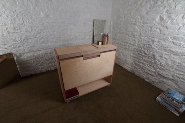 โต๊ะแท็บเล็ตฟังก์ชั่นแน่น เอาใจคอเทคโนโลยี