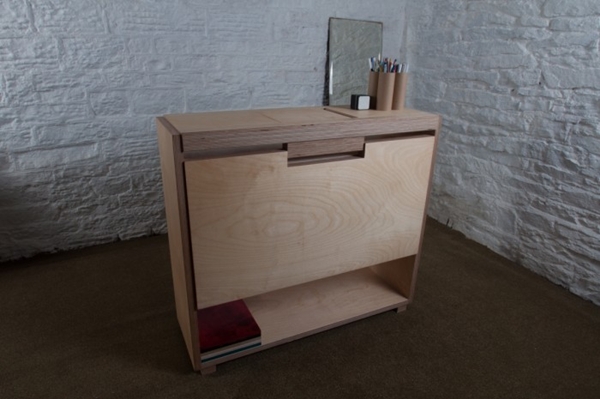 โต๊ะแท็บเล็ตฟังก์ชั่นแน่น เอาใจคอเทคโนโลยี