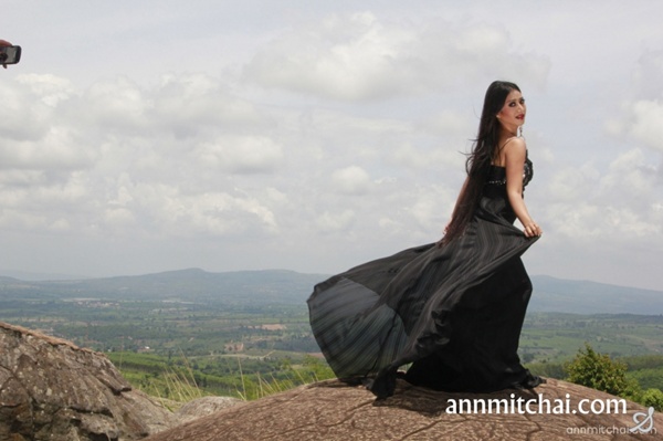 ชมภาพแอน มิตรชัย สวย-เอ็กซ์-เซ็กซี่ ดังไกลถึงอินเดีย