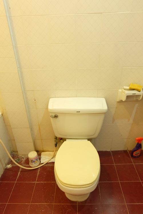 Renovate ห้องน้ำเก่า ทุบทิ้งทำใหม่จนเกือบจำไม่ได้