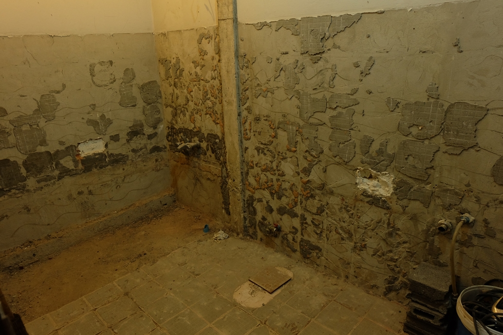 Renovate ห้องน้ำเก่า ทุบทิ้งทำใหม่จนเกือบจำไม่ได้