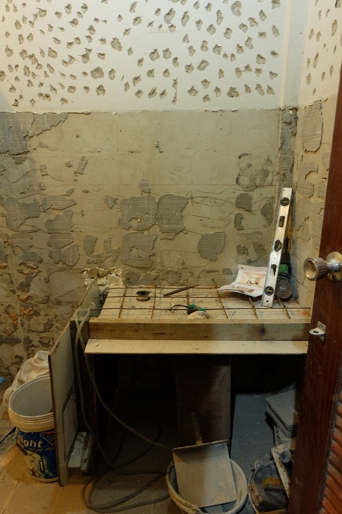Renovate ห้องน้ำเก่า ทุบทิ้งทำใหม่จนเกือบจำไม่ได้