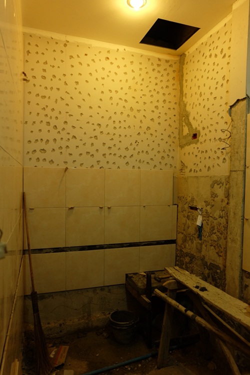 Renovate ห้องน้ำเก่า ทุบทิ้งทำใหม่จนเกือบจำไม่ได้