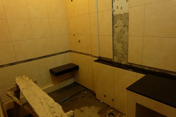 Renovate ห้องน้ำเก่า ทุบทิ้งทำใหม่จนเกือบจำไม่ได้