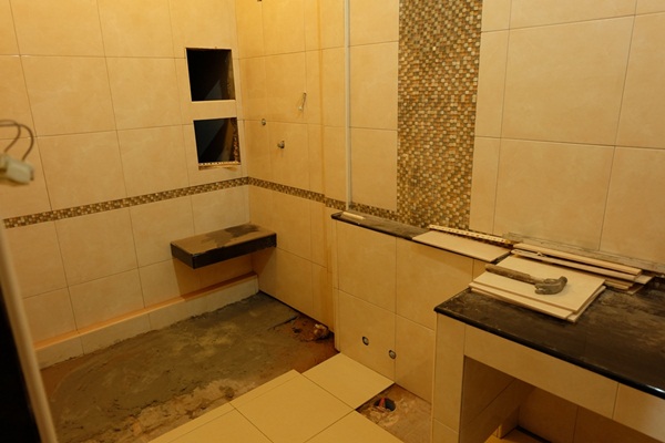 Renovate ห้องน้ำเก่า ทุบทิ้งทำใหม่จนเกือบจำไม่ได้