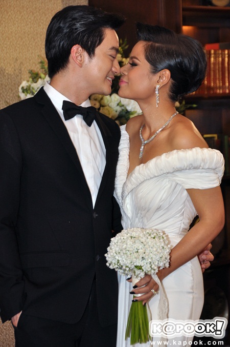 งานแต่ง หมอโอ๊ค โอปอล์ ฉลองวิวาห์สุดชื่นมื่น แพลนฮันนีมูนยุโรป