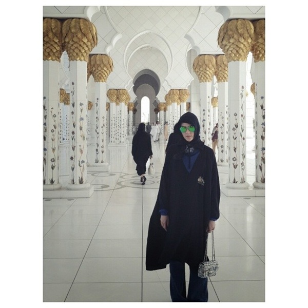 ชมพู่ อารยา เที่ยวดูไบ