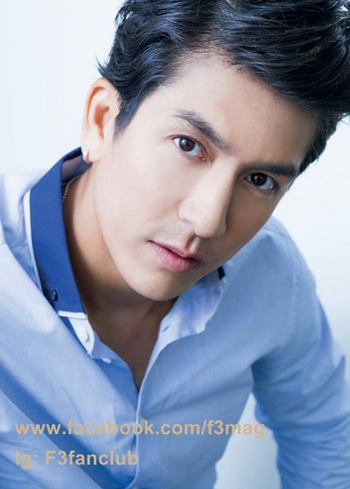  ติ๊ก เจษฎาภรณ์