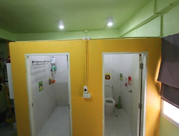 Renovate ตึกแถวเก่า เป็นร้านบะหมี่ลิเวอร์พูล