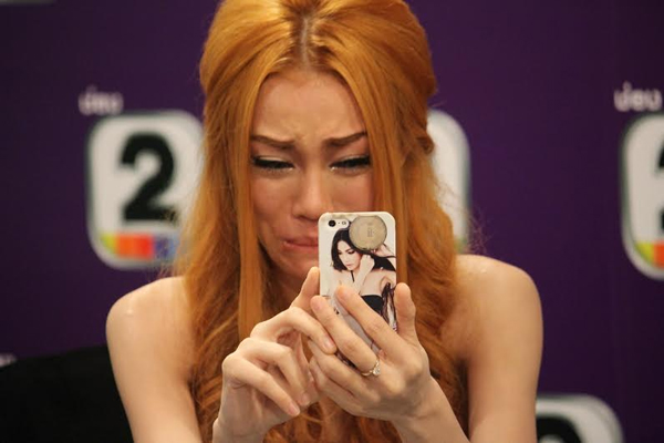 เอมมี่ อมลวรรณ