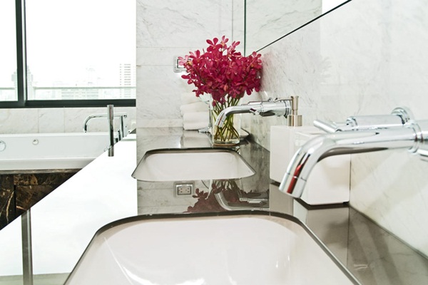 le raffine  คอนโดหรูเริดในไทย มีสระว่ายน้ำส่วนตัวทุกห้อง