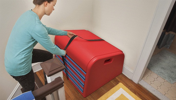 สไลด์ไรเดอร์ เปลี่ยนบันไดบ้านให้กลายเป็นสนามเด็กเล่น