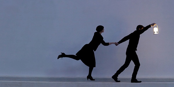 โคมไฟมือถือ ชาร์จไฟได้ ตัวช่วยยามไฟดับ