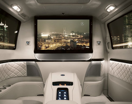 Viano Vision Diamond รถตู้สุดหรูหราอลังการ