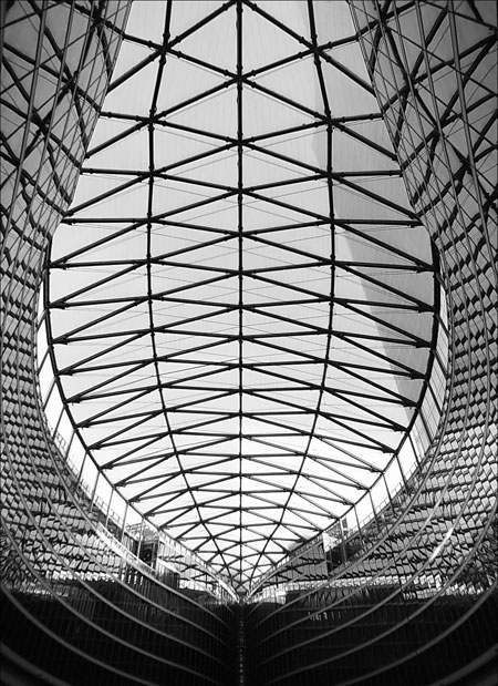 เปิดโผ 4 ตึกสูงระฟ้าที่สวยอลังการที่สุดในโลก