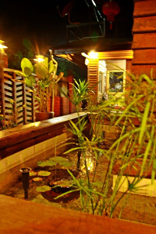 จากบ้านที่ปล่อยให้รกร้าง รีโนเวทใหม่เป็นบ้านไม้น่าอยู่