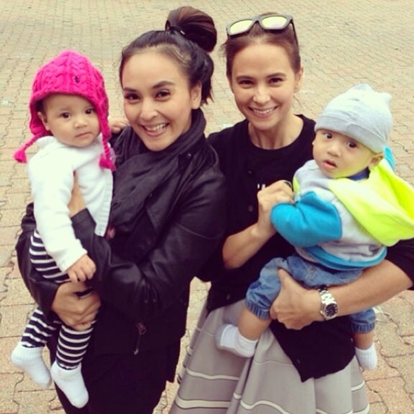 นานา ไรบีนา พาครอบครัวเที่ยวนิวยอร์ก พร้อมเพื่อนซี้ แอน อลิชา