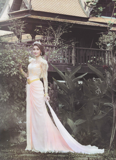 ชุดแต่งงานไทยแขนยาว ตัวช่วยของสาวต้นแขนใหญ่  