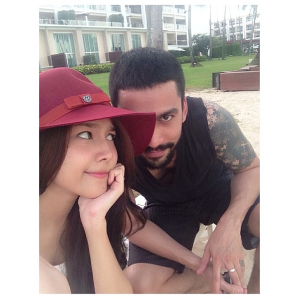 แนท ณัฐชา  เจ๋ง บิ๊กแอส หวานเบา ๆ ควงแขนเที่ยวทะเลภูเก็ต