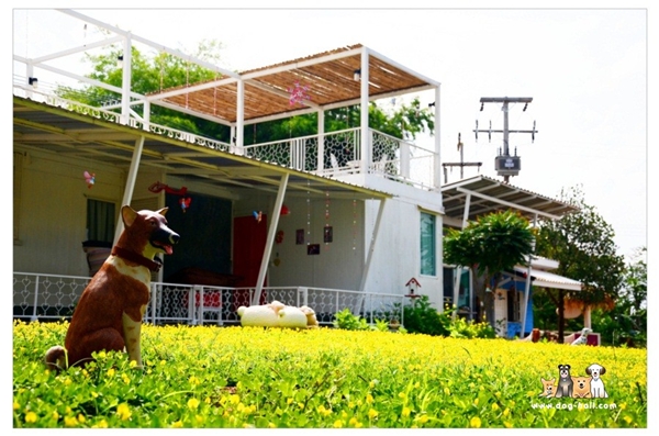 รีวิว..แปลงร่างตู้คอนเทนเนอร์ ให้กลายเป็นบ้านพักสุดเจ๋ง 