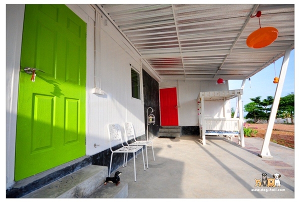 รีวิว..แปลงร่างตู้คอนเทนเนอร์ ให้กลายเป็นบ้านพักสุดเจ๋ง 