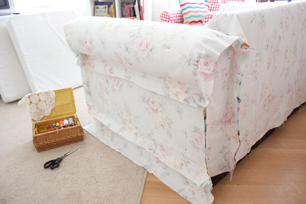 DIY ผ้าคลุมโซฟาลายสวย ด้วยตัวเอง 