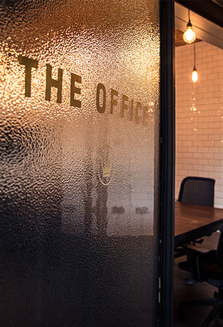 ออฟฟิศสวยเท่สไตล์ลอฟท์ ของเหล่าครีเอทีฟ