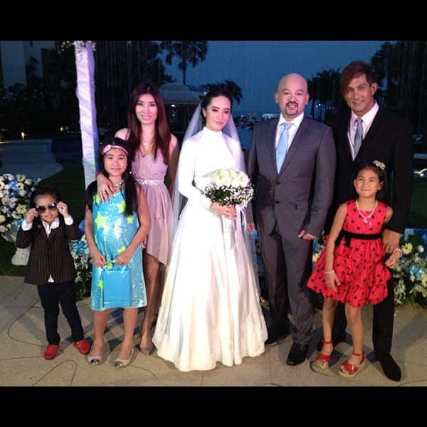 ภาพงานแต่งงาน จีจี้ จอมขวัญ - กีกี้ ศักดิ์ นานา