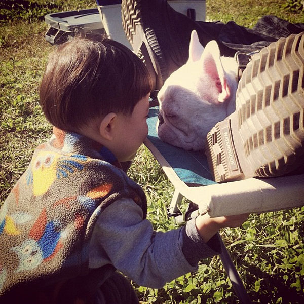 รูปภาพน่ารัก หนูน้อยญี่ปุ่น กับ เจ้าตูบ