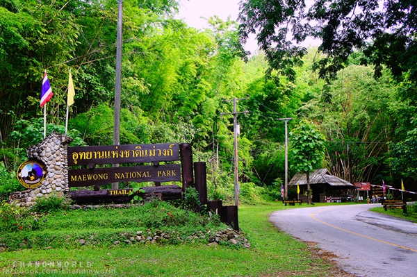กำแพงเพชร เที่ยวเมืองโบราณ สัมผัสธรรมชาติและสายหมอก ณ เมืองกำแพงเพชร