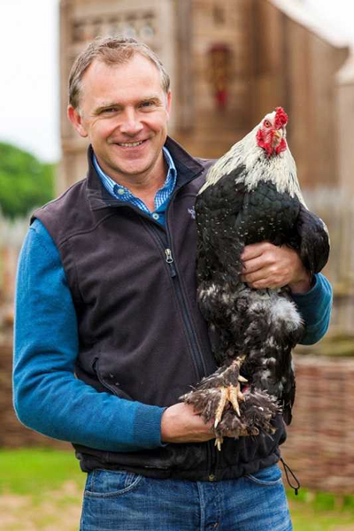 เผยโฉมเจ้าลิตเติล จอห์น ไก่ตัวใหญ่สุดในโลก