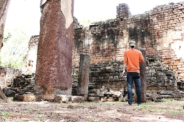 กำแพงเพชร เที่ยวเมืองโบราณ สัมผัสธรรมชาติและสายหมอก ณ เมืองกำแพงเพชร