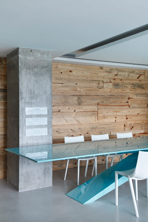 คอนโดสวยชิคสีฟ้า เปรี้ยวหวานลงตัว