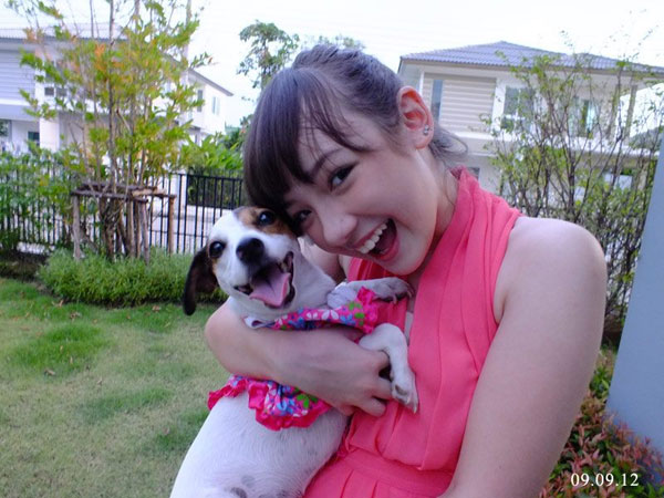 พลอยชมพู