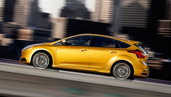 เรียบหรูทันสมัย Ford เปิดตัวรถใหม่ 2013