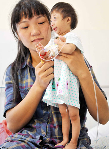 เด็กน้อยจีนตัวเล็กที่สุดในโลก 3 ขวบสูงแค่ 54 ซม.