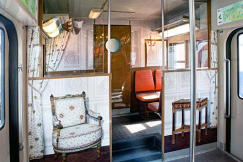หรู! ฝรั่งเศสแปลงโฉมรถไฟฟ้า เป็นพระราชวังแวร์ซายส์