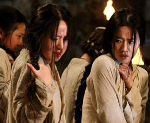 ทุ่มสุดตัว! หลิวอี้เฟย อวดหวิวโชว์ผิวขาว ใน The Assassins
