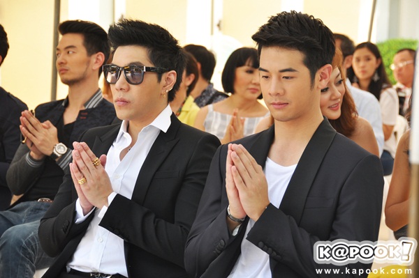เพื่อนรักเพื่อนริษยา