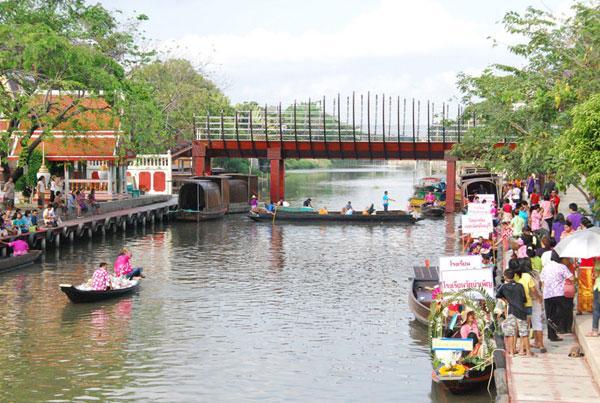 ตลาดน้ำขวัญเรียม